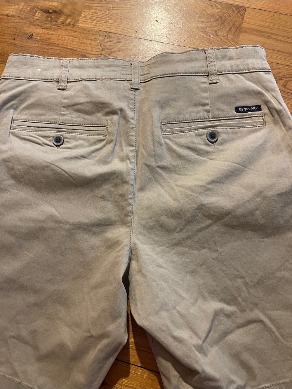 Sperry Men's Flat-Front Chino Shorts - Beige - Picture 3 of 3